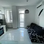 море! капитан, шикарный вид!!! Apartment Odesa