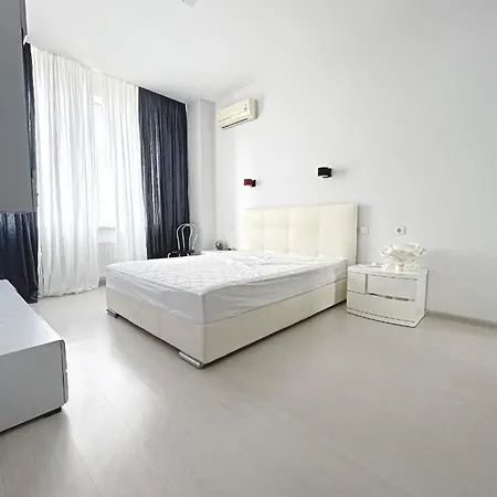 капитан, море, шикарный вид!!! Apartment Odesa